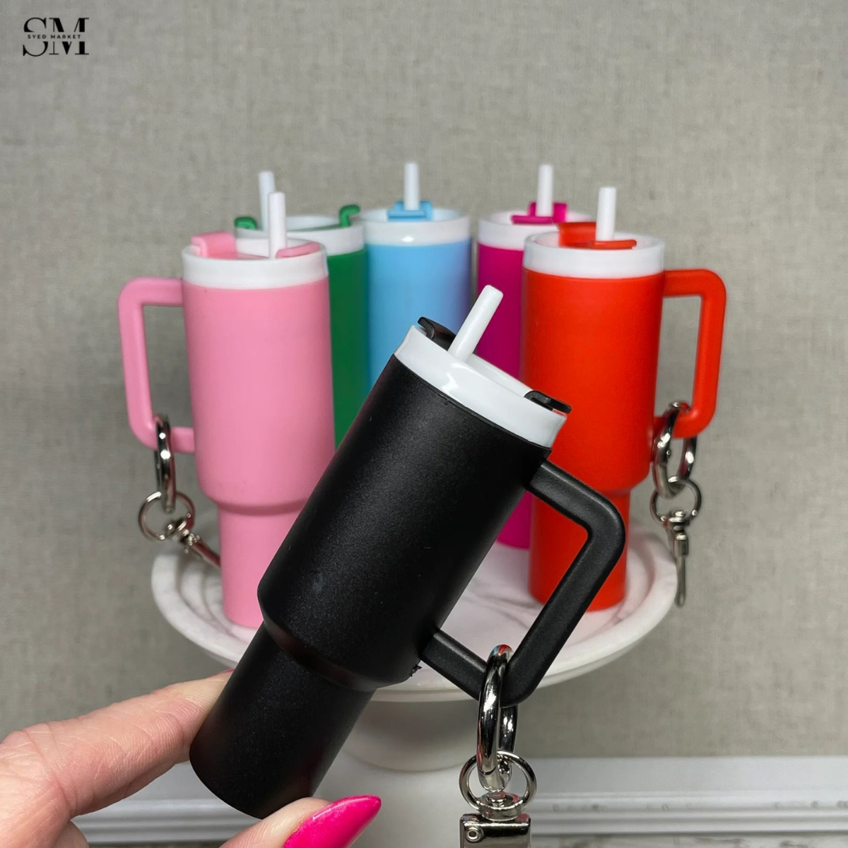 MINI TUMBLER KEYCHAIN WITH STRAW – CUTE COLORFUL PORTABLE DRINK KEYRING